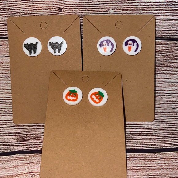 SUPER CUTE HALLOWEEN COOKIE ACRYLIC EARRINGS - Picture 2 of 11